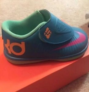 KD VI (TD) KIDS